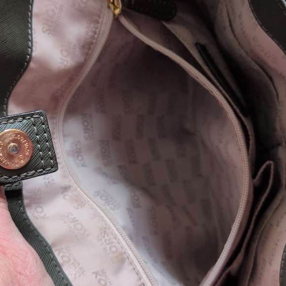 Michael Kors Jet Set Dark Olive Green Tote Bag Purse Carryall - Picture 10 of 17